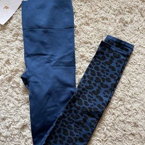 Fabletics navy blue cheetah print leggings
